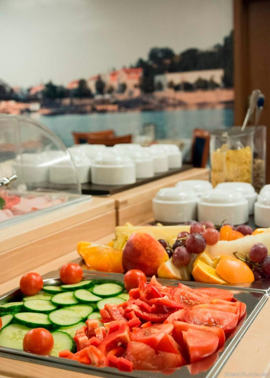 Hotel Inos Πράγα Εξωτερικό φωτογραφία