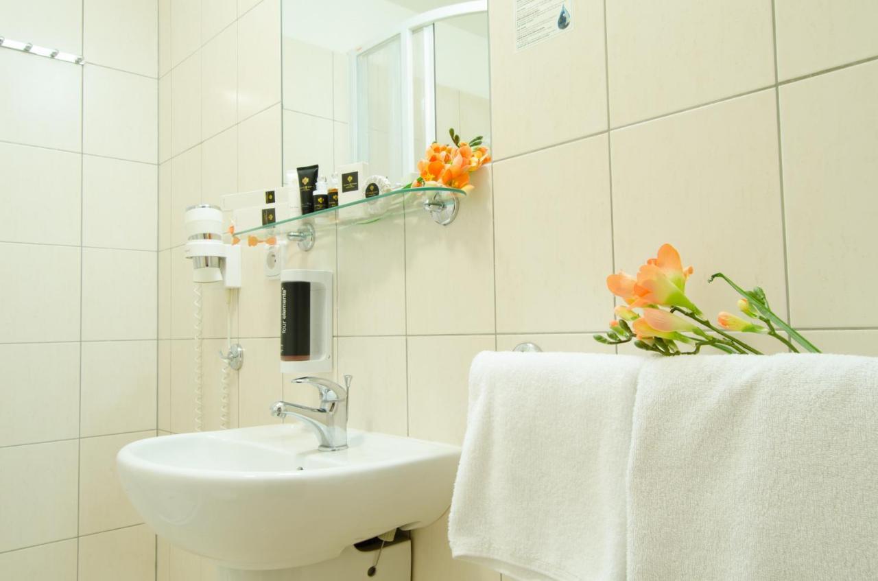 Hotel Inos Πράγα Δωμάτιο φωτογραφία