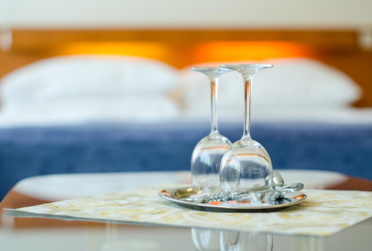 Hotel Inos Πράγα Εξωτερικό φωτογραφία